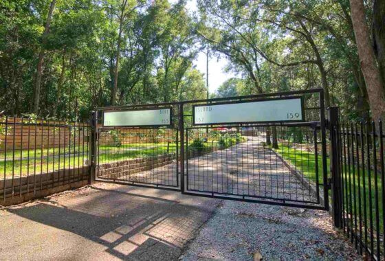 157 159 Blue Island Fairhope 36532 Gate